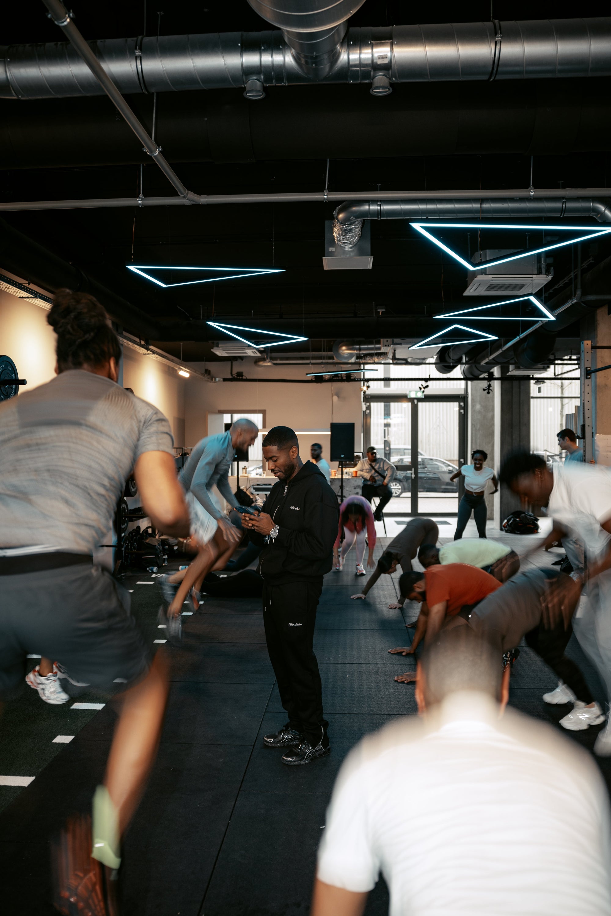 Tracking Your Progress: 7 Essential Metrics to Crush Your Hyrox Training